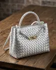 Bottega Veneta Andiamo Mifuko ya Mikono Iliyofungwa - 4