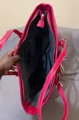 Mkoba Mzuri wa Pink wa Glossy - 4