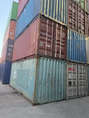 Kontena la Usafirishaji la 20FT Lililotumiwa Linauzwa Mombasa