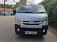 Toyota HiAce 2015 Nyeupe - 2