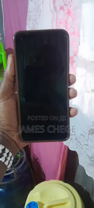 Tecno Camon 15 64GB Zambarau