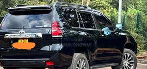 Toyota Land Cruiser Prado 2.7 TX 2018 Black