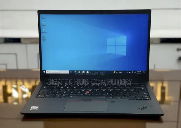 Lenovo ThinkPad X1 Carbon Laptop (11th Gen i7, 16GB RAM, 512GB SSD) - 1