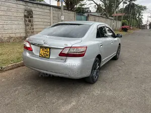 Toyota Premio 2012 Nyeupe