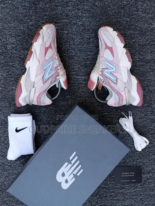 New Balance Sneakers - 1