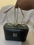 Mini Nyeusi Sling/Crossbody Bag yenye Chain Strap - 2