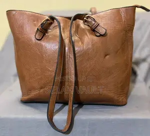 Mkoba wa Ngozi wa Rangi ya Brown Wenye Kufungwa kwa Zipu