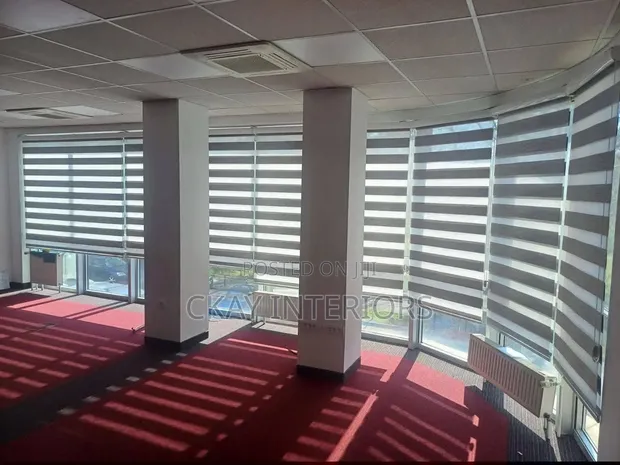 Horizontal Blinds - Home Interiors - 1