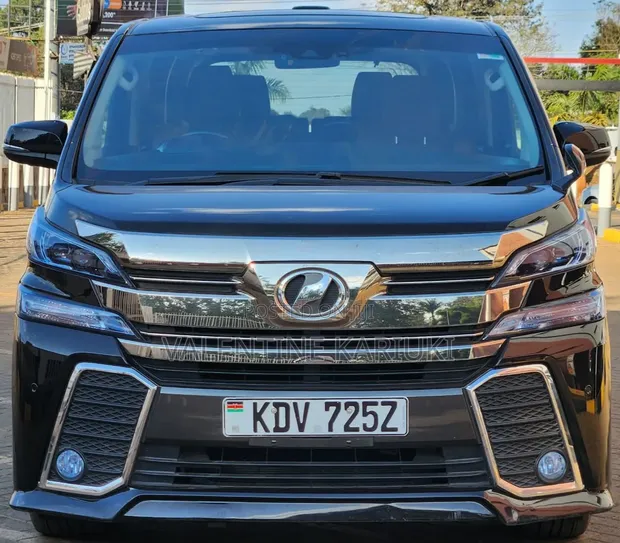 Toyota Vellfire 2018 - 1