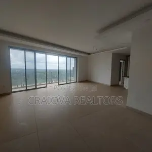 Nyumba ya Duplex ya Vyumba 4 vya Kulala Inauzwa Spring Valley