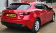 Mazda Axela 2015 Nyekundu - 4