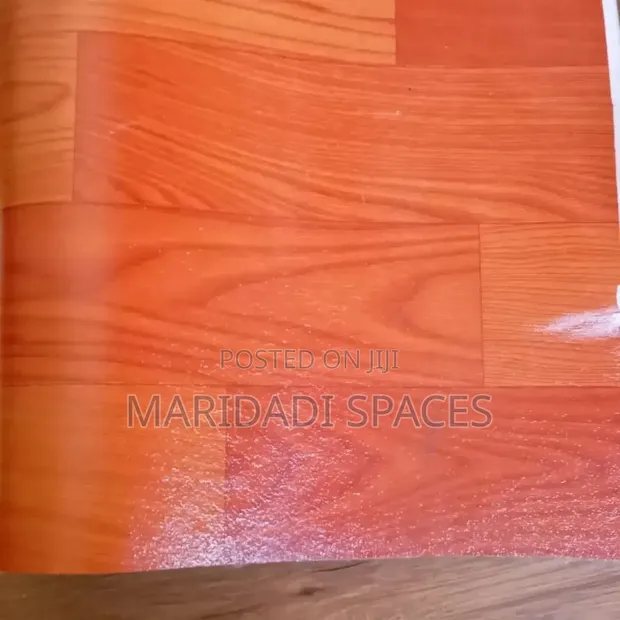 Mkeka Wa Mbao / Vinyl Wood-Look Flooring - 1