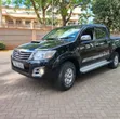 Toyota Hilux 2010 Double Cabin - 3