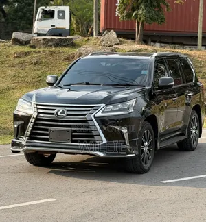 Lexus LX 570 2015 Black