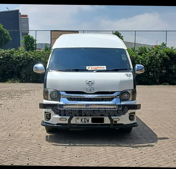 2018 Toyota HiAce Super GL - 15 Executive Seats - 1