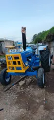 Tractor ya Ford 6600 - 4