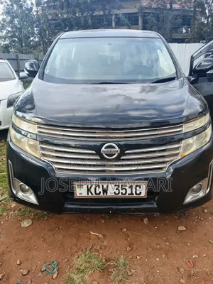 Nissan Elgrand 2012 Nyeusi ya Matt