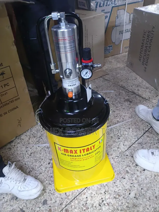 K-Max Italy 20L Air Grease Lubricator - 1
