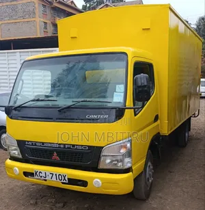 Mitsubishi Canter FE84 2014