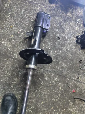 Toyota Wish Front Shock Absorber (Iliyo tumika)