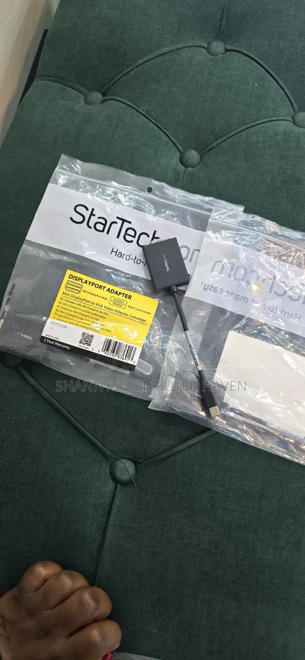 StarTech.com Mini DisplayPort to VGA Adapter - 1