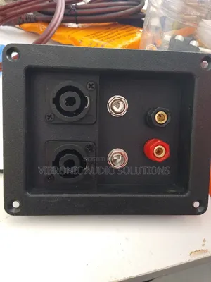 Speakon Metallic Speaker Connector