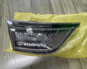 Toyota Harrier 2014 Boot Reflector/Light