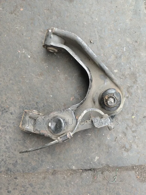 Toyota Hardbody Control Arm (2WD) - 1