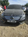 Mercedes-Benz B-Class B180 2014 Nyeusi - 1
