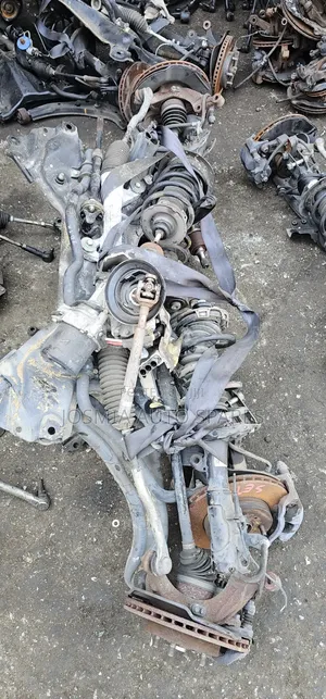 Honda Fit Suspension ya Mbele (Iliyotumika)