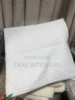 Decorative Throw Pillows - Brand New