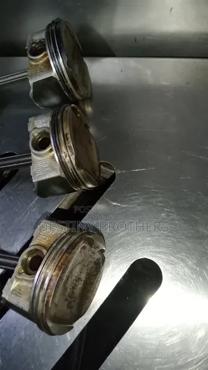 Subaru Impreza FB20 Piston (Iliyo tumika)
