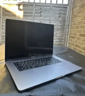 Apple MacBook Pro 15.4" 2019 (A1990) - 32GB RAM, 4TB SSD