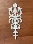 Wainscot Corner Flower Decoration - 2