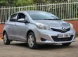 Toyota Vitz 2013 Nyeupe - 3