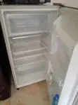 Von Hotpoint Refrigerator - 3