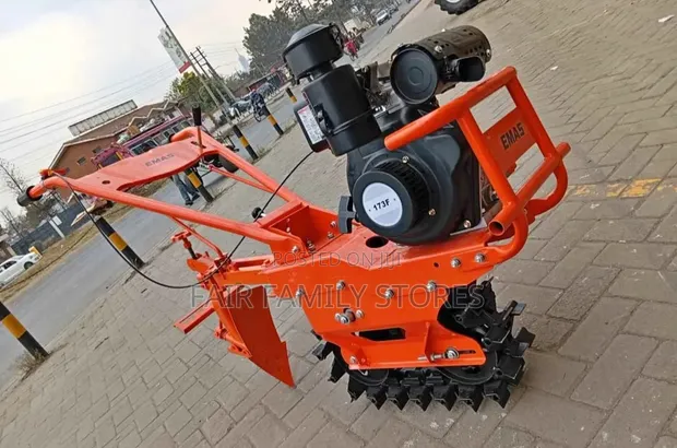Mini Trekta ya Chain Power Tiller na Jembe - 1