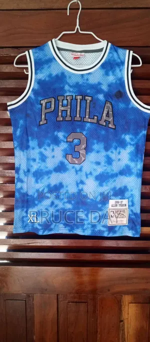 Mitchell & Ness Allen Iverson 76ers 1996-97 Jersey XL