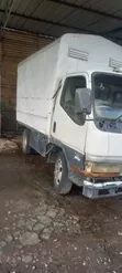 Lori la Mitsubishi Canter 4D34 - 2005 - 2