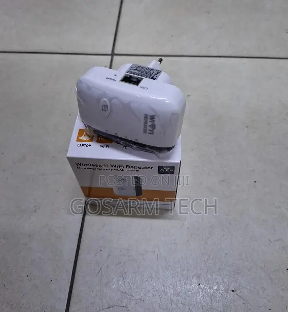 Wireless N WiFi Range Extender Repeater - 300 Mbps - 1