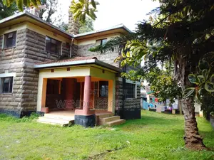 5-Bedroom Villa for Sale in Milimani, Nakuru
