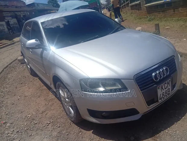Audi A3 2010 Nyeupe - 1