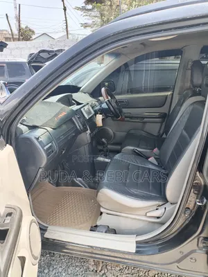 Nissan X-Trail 2005 Nyeusi