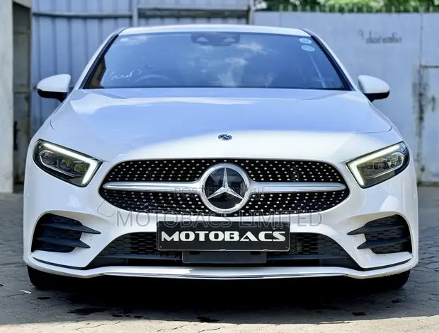 Mercedes-Benz A-Class 2019 Pearl - 1