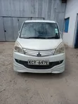 Mitsubishi Delica 2016 Rangi ya L Pearl - 1