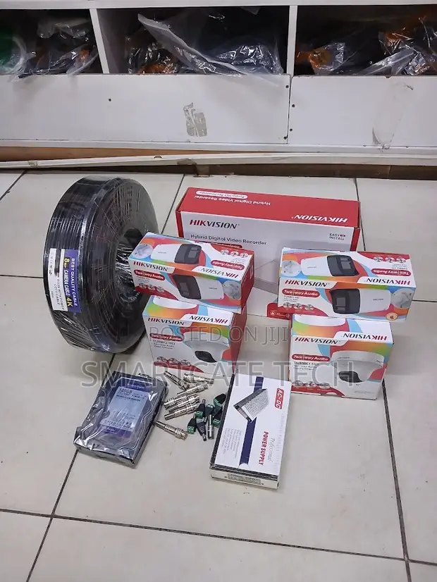 Hikvision 4CH CCTV Kit with 2 Dome & 2 Bullet Full Color Cameras - 1
