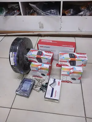 Hikvision 4CH CCTV Kit na Kamera 2 Dome & 2 Bullet Full Color