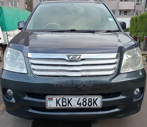Toyota Noah 2003 Grey