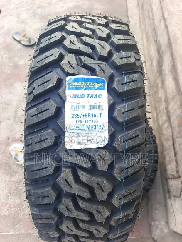 Matairi ya Maxtrek Mud-Terrain 285/75R16 - 1