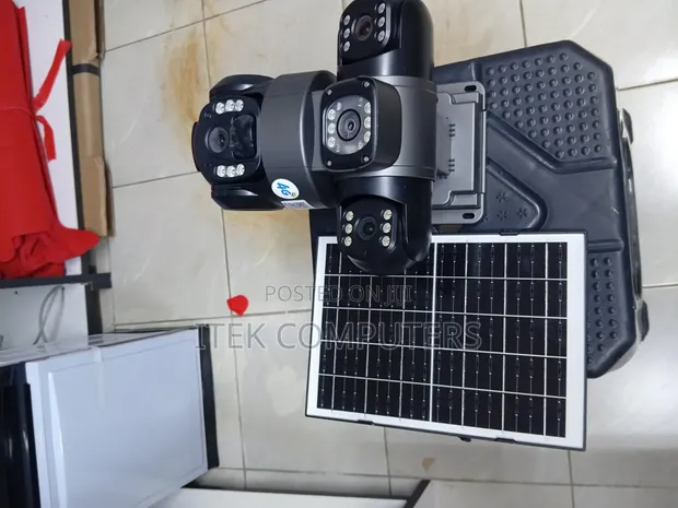 Kamera ya Usalama ya PTZ ya Lensi Tatu ya Solar yenye WiFi - 1